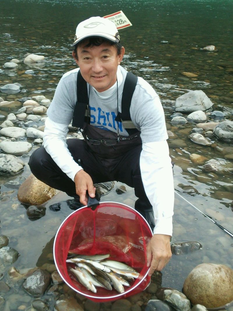 熊野川のアユ(エサ釣り)