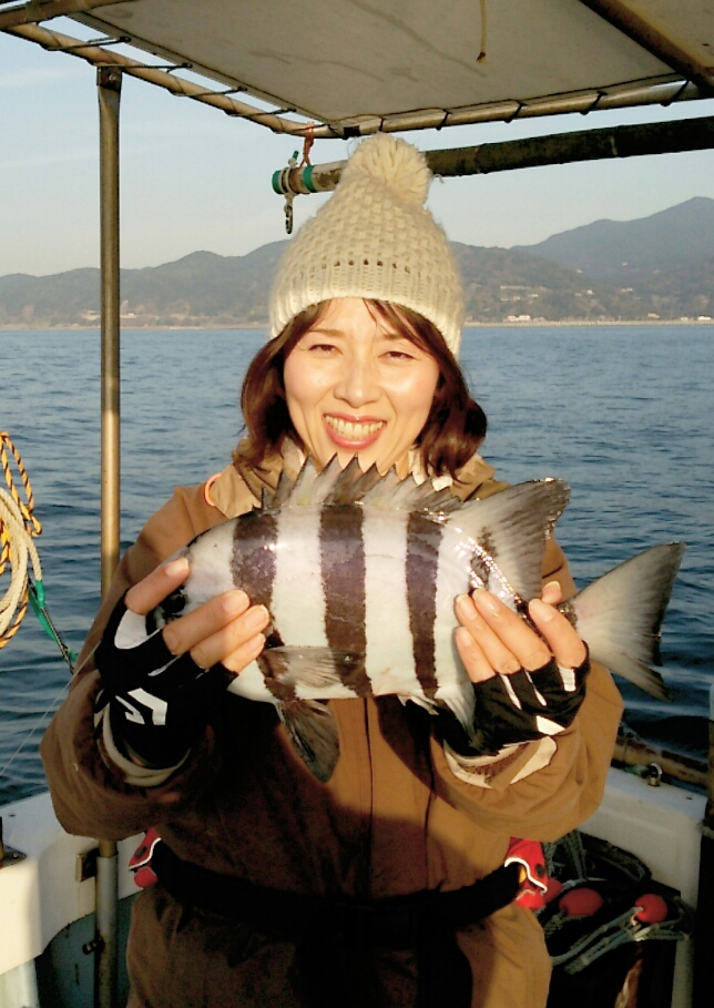 沼島 船サンバソウ