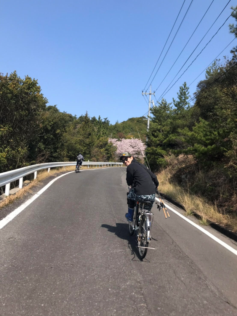 パラダイスを求めてin香川野池 つり具豊富フィッシングイチバン エイト大阪 神戸 京都の大型釣具店 パラダイスを求めてin香川野池 つり具豊富フィッシングイチバン エイト大阪 神戸 京都の大型釣具店