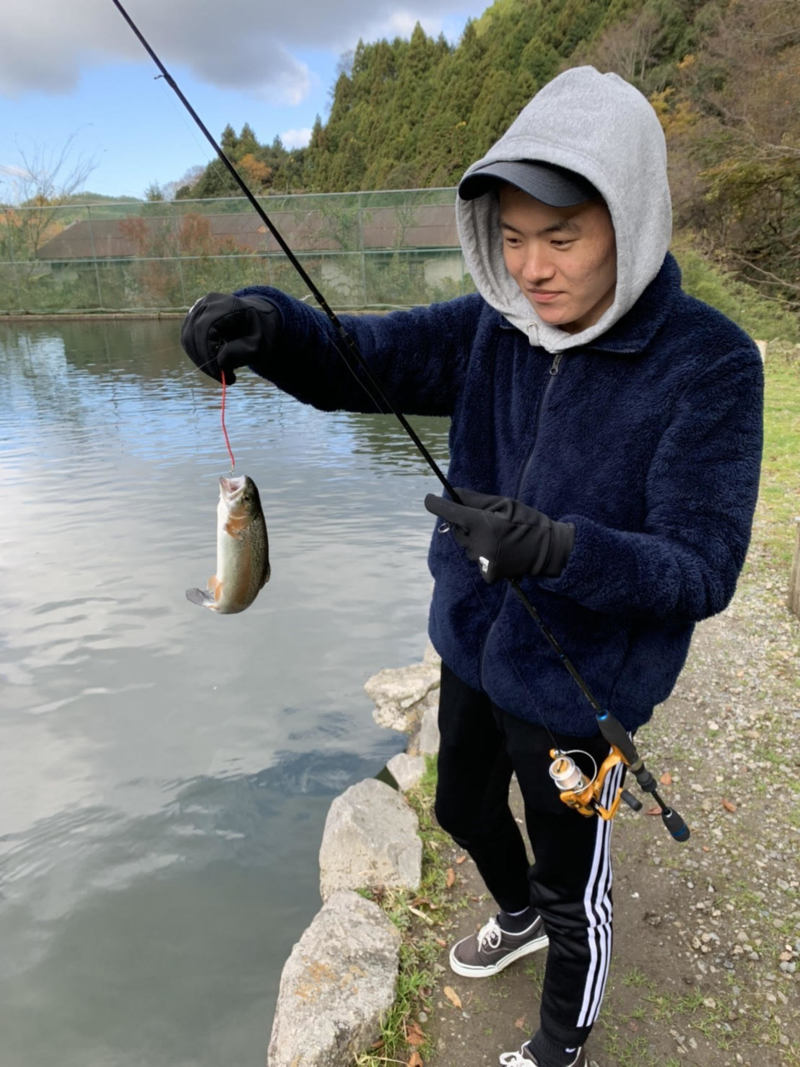 管釣りの時期になったzo つり具豊富フィッシングイチバン エイト大阪 神戸 京都の大型釣具店 管釣りの時期になったzo つり具豊富フィッシングイチバン エイト大阪 神戸 京都の大型釣具店