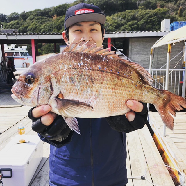 海上釣堀 水宝