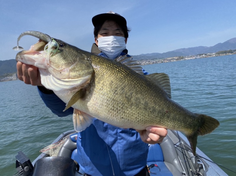 ようやく暖かくなって来た琵琶湖へ!