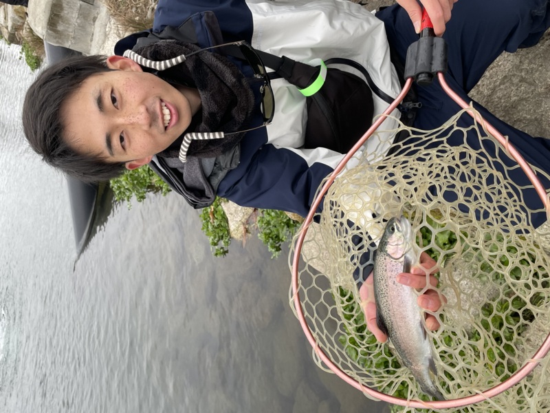 フィッシングパーク高島の泉トラウト釣行