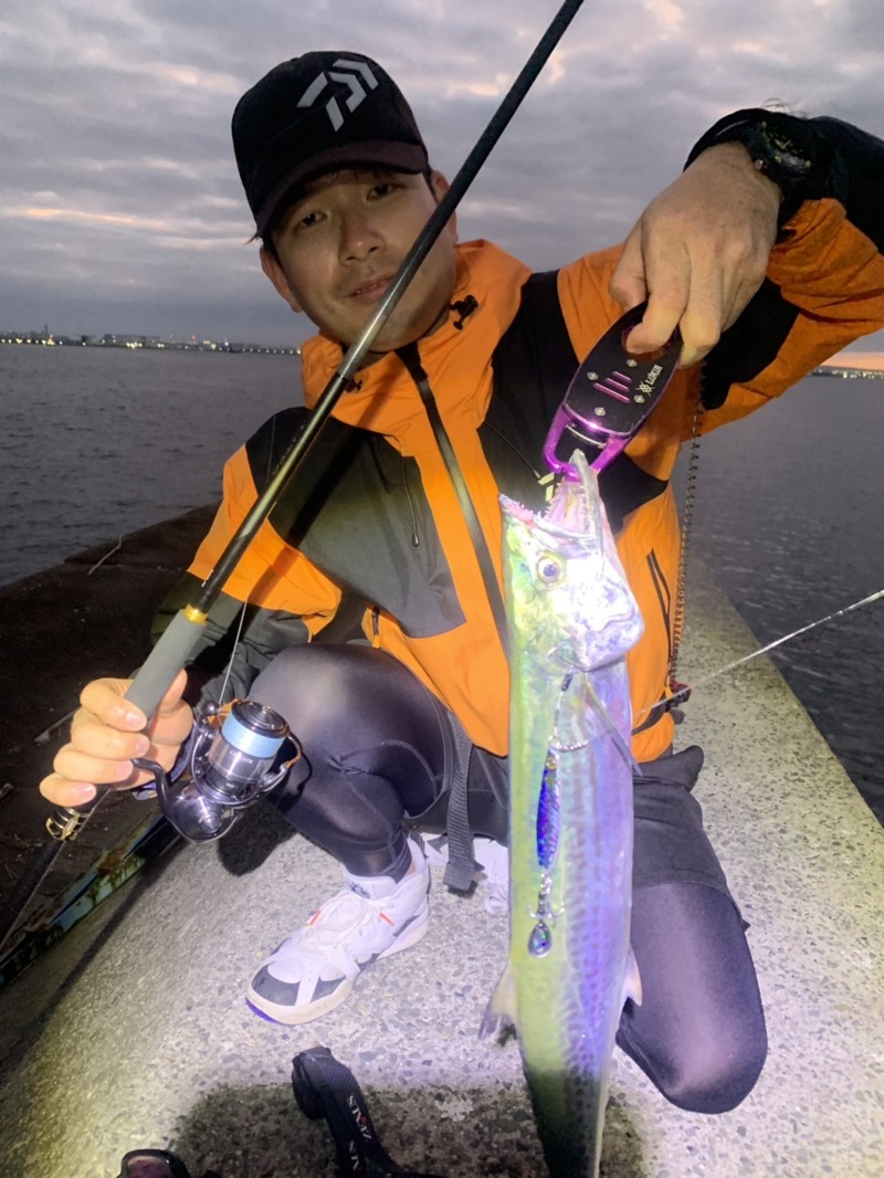 10/14 武庫川一文字にてサゴシ連発‼️