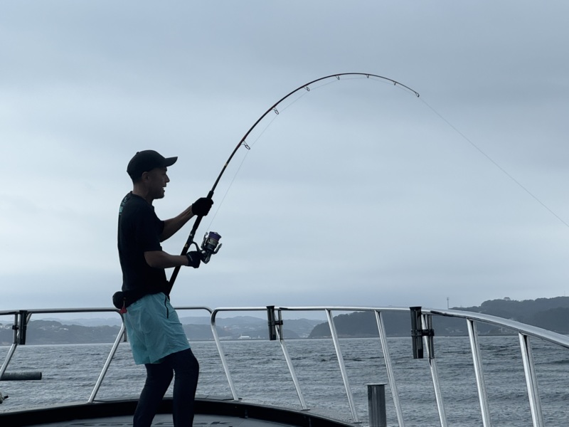 初秋の限界灘ヒラマサキャスティング