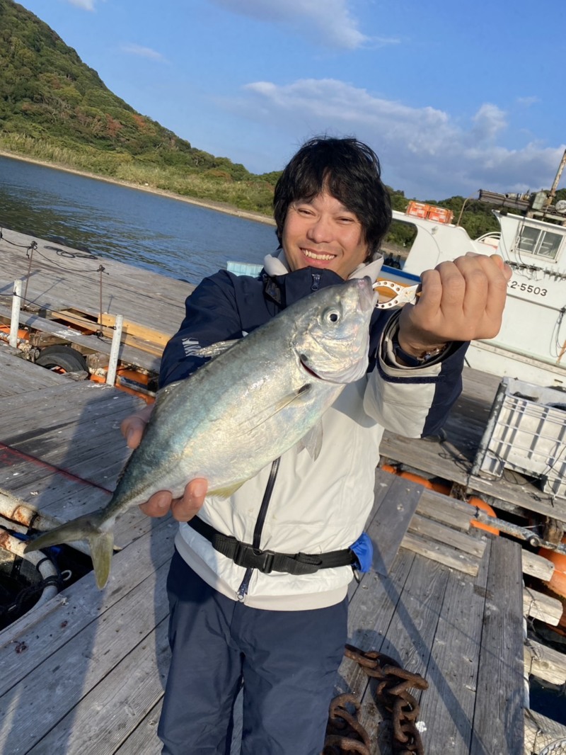 和歌山県広川町の海上釣り堀で真鯛・シマアジ・ハマチ釣果