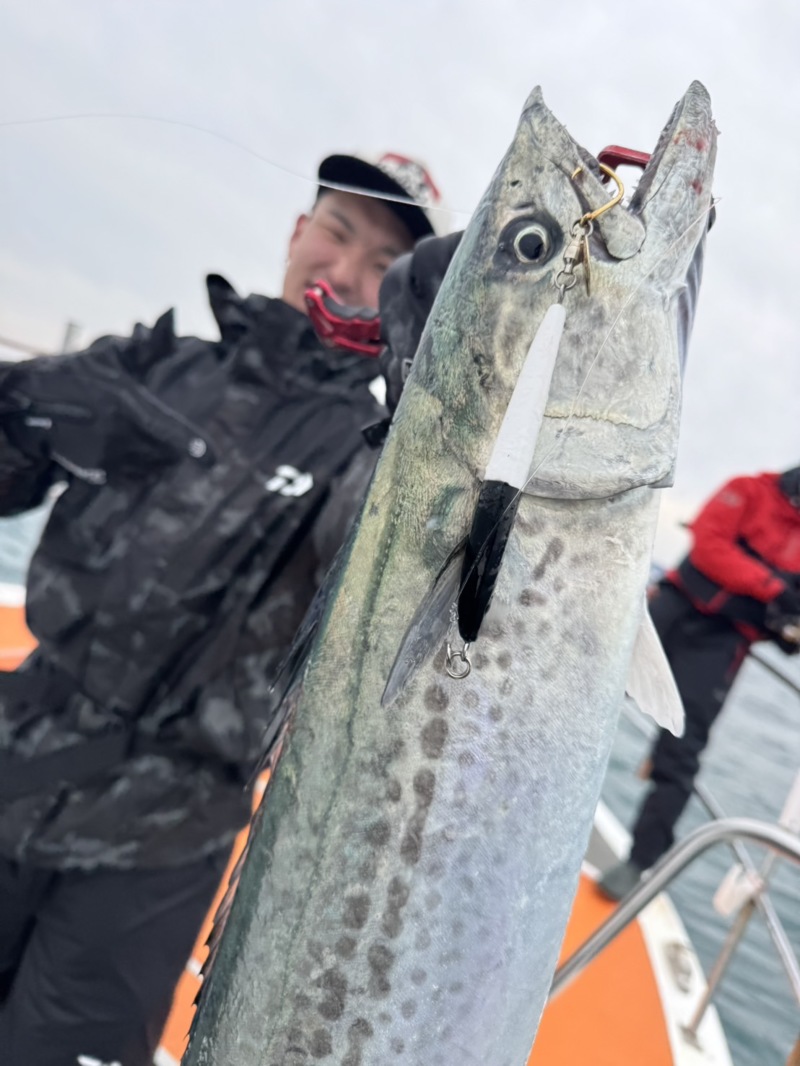 京都府宮津市「翔舞丸plus」ブレードジギングでサワラ釣果