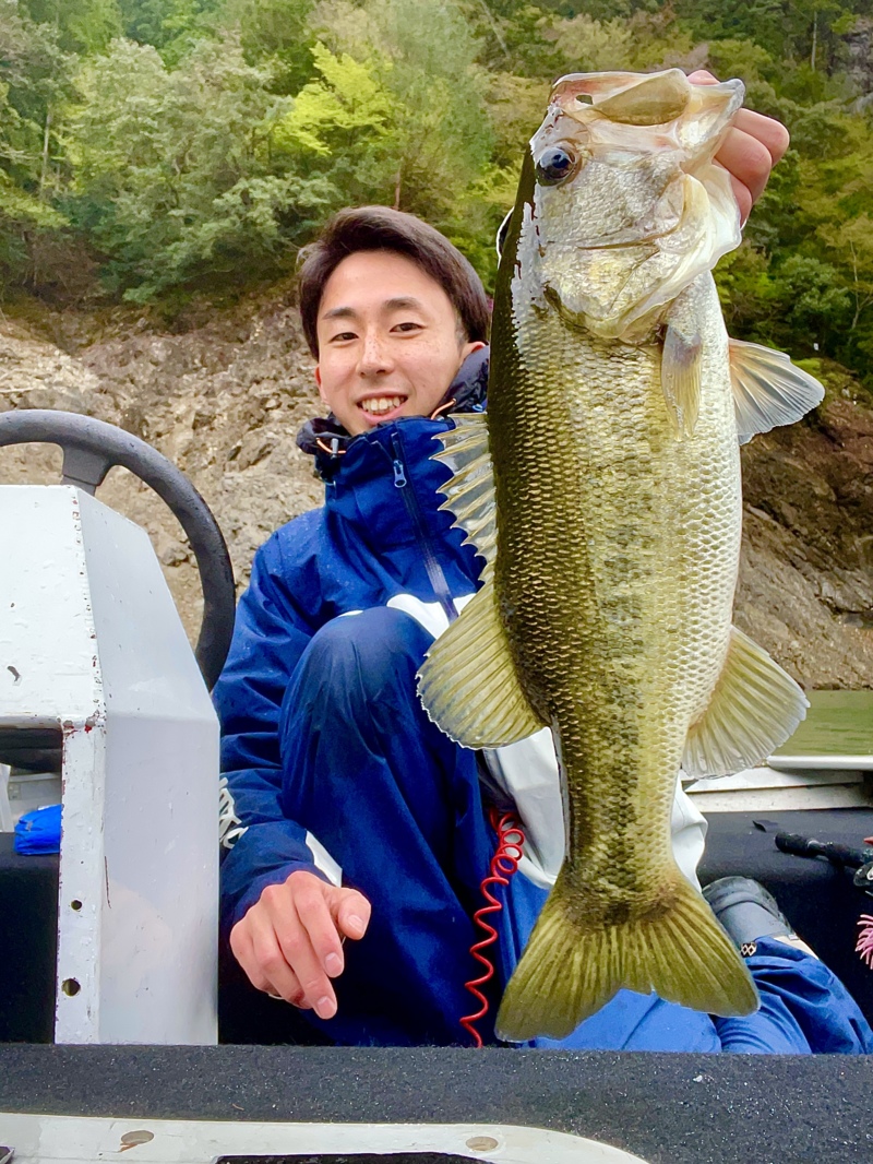 奈良県池原ダム「Y企画」バス釣果