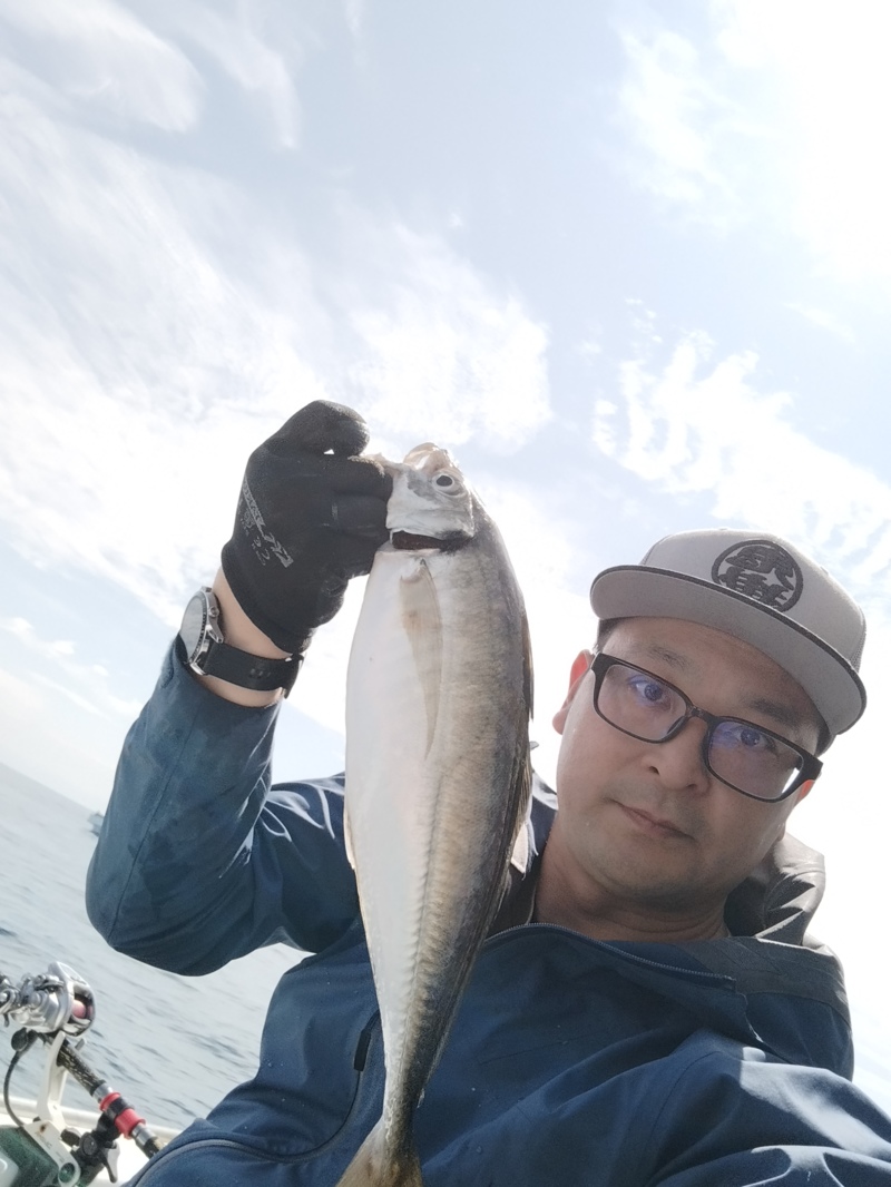 和歌山県比井「岬丸」のジャンボアジ釣果