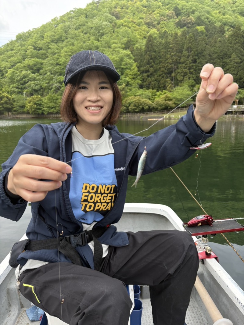 岐阜県 山県市伊自良湖のオイカワ釣果