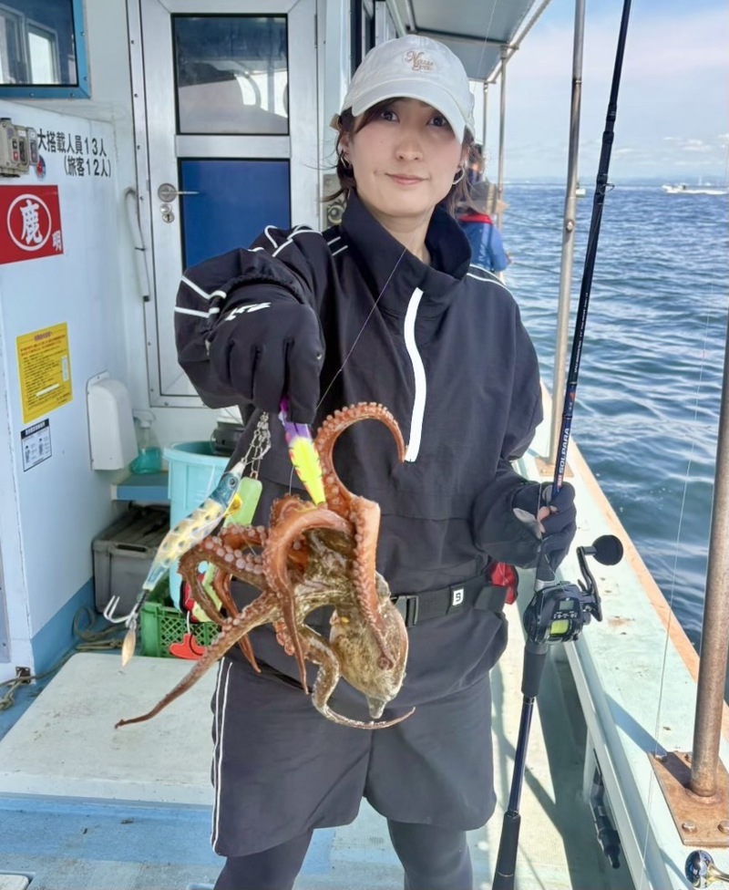 兵庫県明石沖「新世丸」のタコ釣果