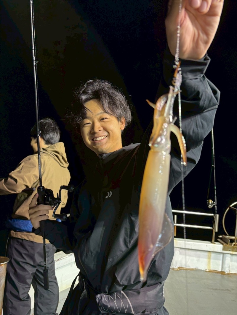 福井県小浜市「雲丸 」イカメタルでマイカ釣果