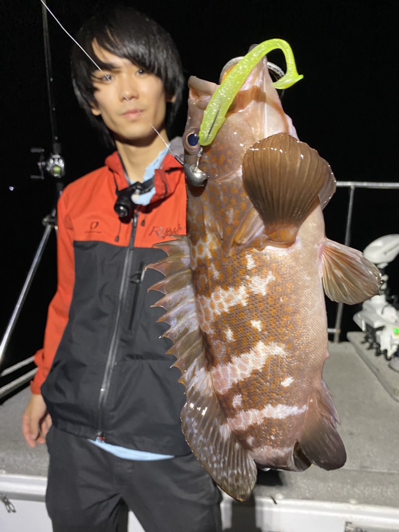 兵庫県西宮市西宮浜出船「バウンティホエール」アコウ釣果