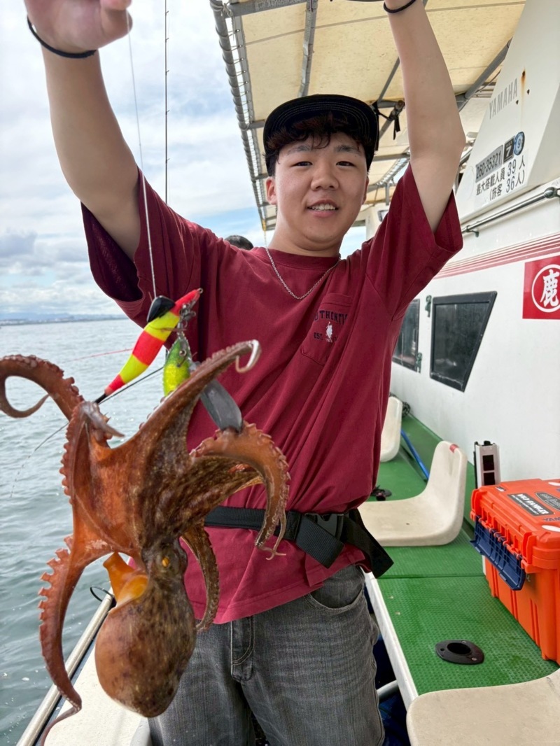 兵庫県明石【丸松乗合船】で船タコ釣果