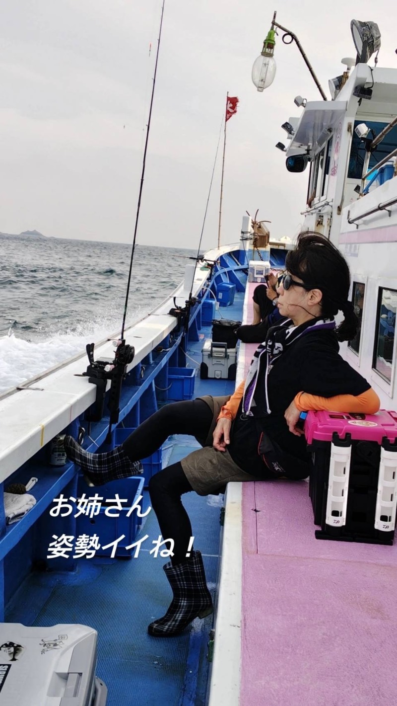 和歌山県日高【岬丸】イカメタルでアカイカ釣果