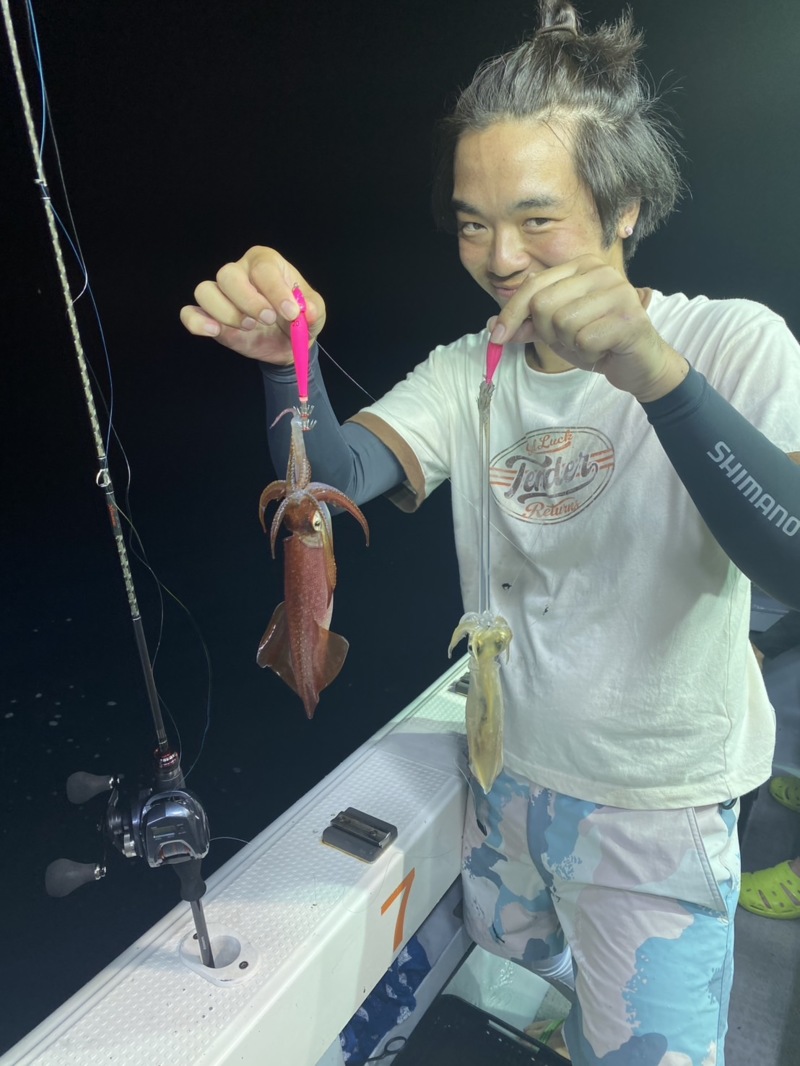 福井県美浜町の米春丸さんにケンサキイカを狙いにイカメタルへ!