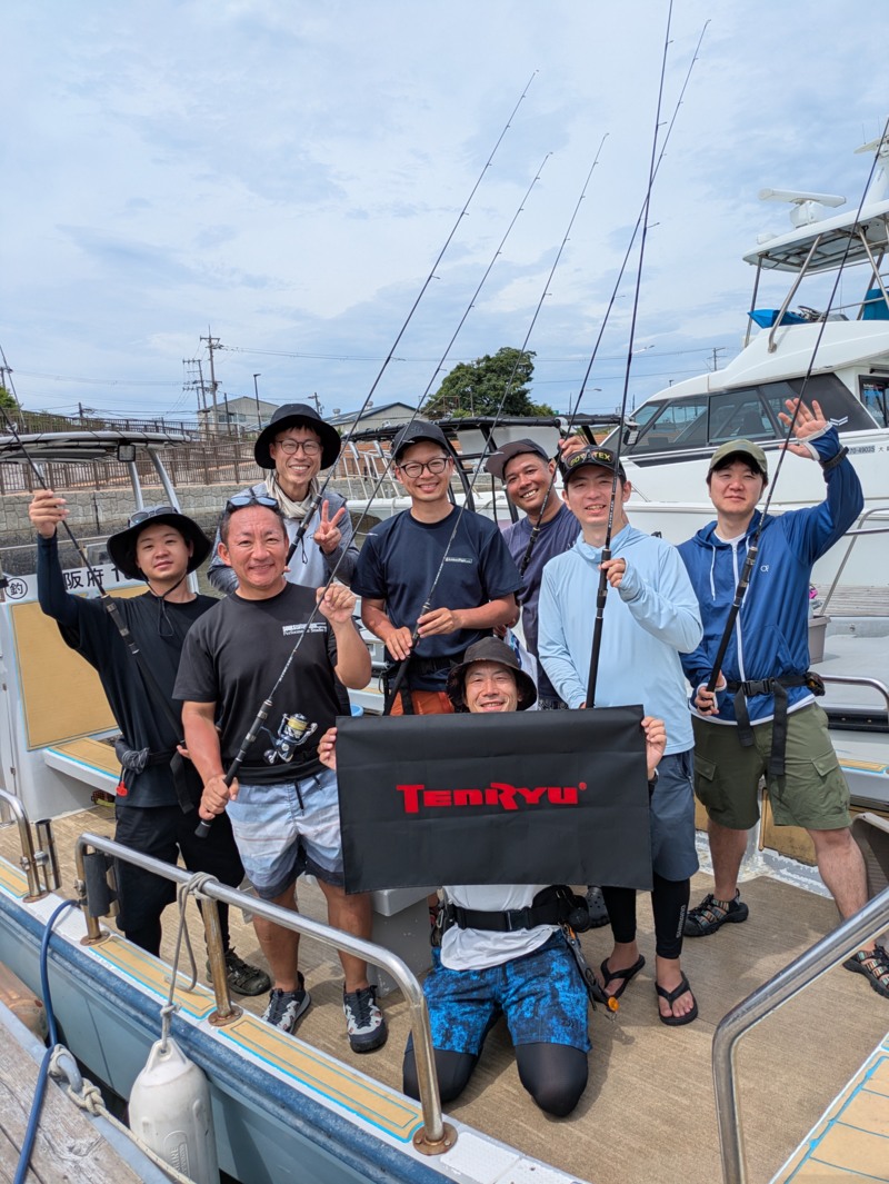 大阪府堺市「シーマジカル」キャスティングのサワラ釣果