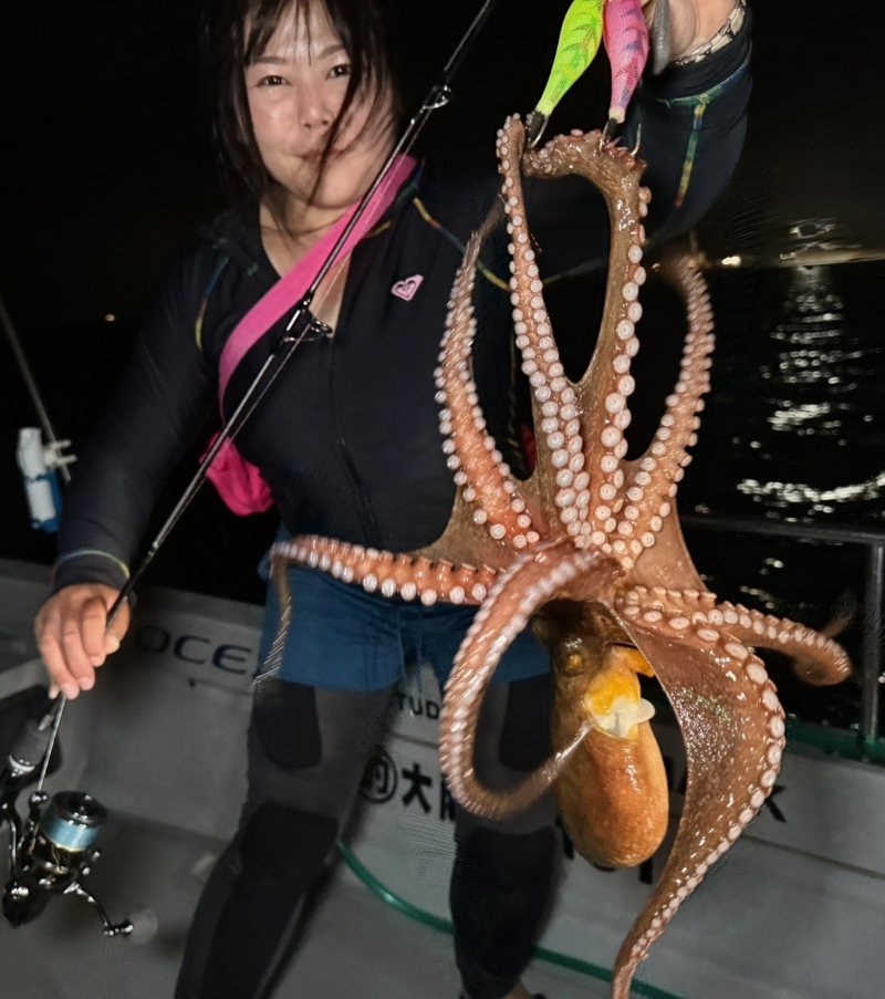 大阪湾チャーターボート『チェイス』 タコエギでタコ釣果