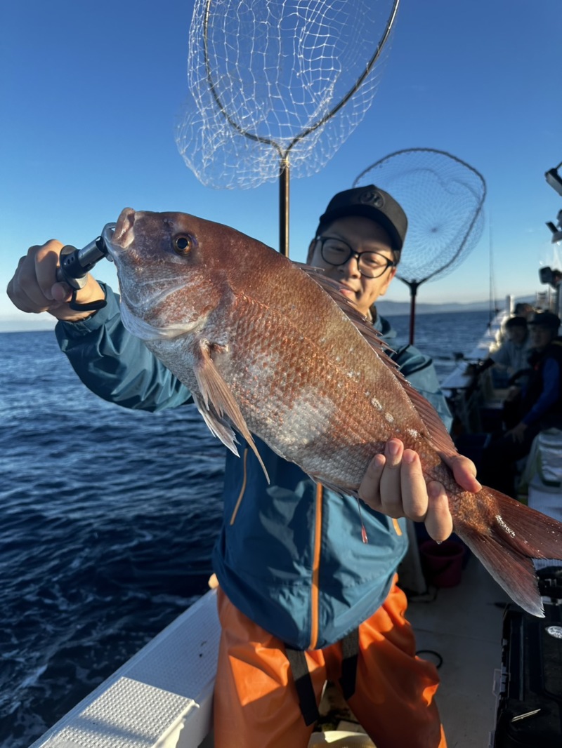 和歌山県「千代丸」落とし込みで鯛、オオモンハタ釣果