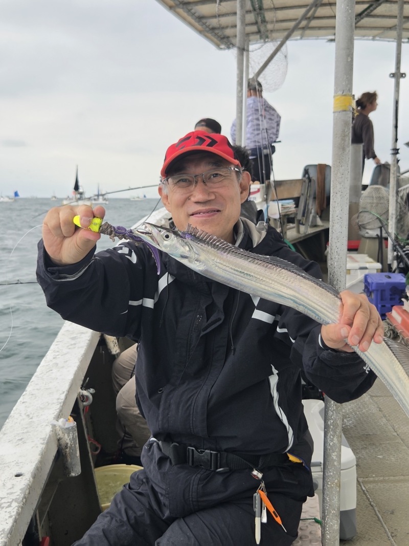 小島沖 船タチウオテンヤ釣り