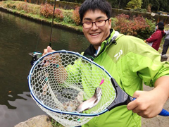 11月20日(日)に「DUO×ValkeIN Fishing School in 千早川」を開催いたしました。