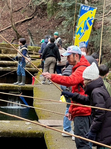 フィッシングエイト京都伏見が福井で海上釣堀体験会