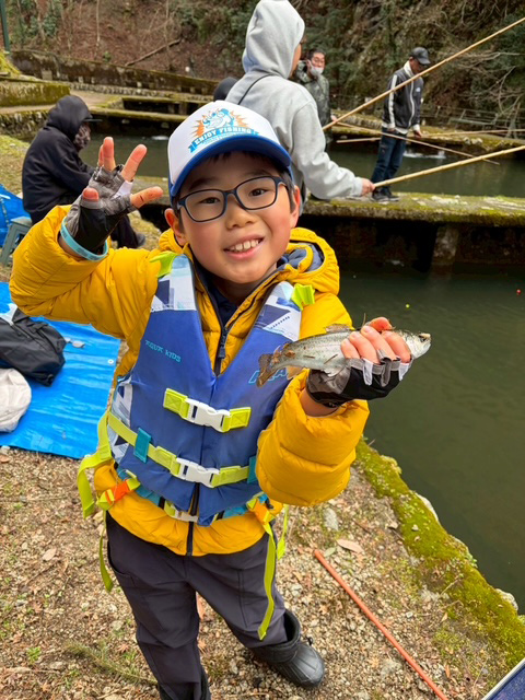 フィッシングエイト京都伏見が福井で海上釣堀体験会