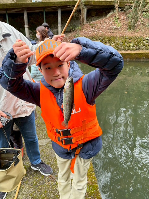 フィッシングエイト京都伏見が福井で海上釣堀体験会
