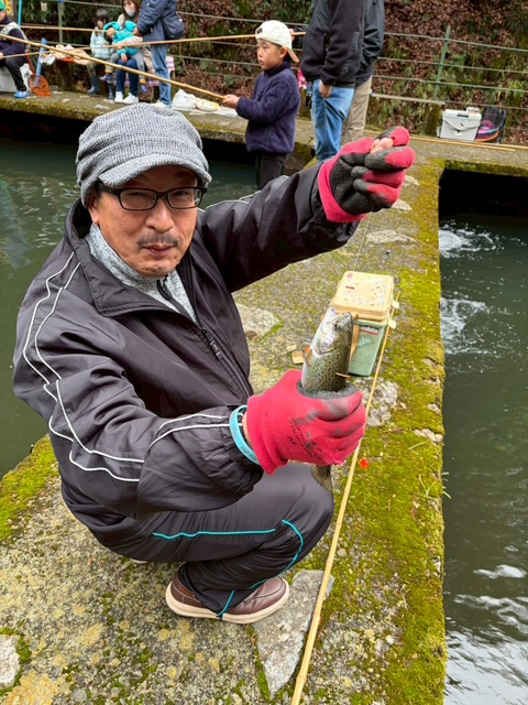 フィッシングエイト京都伏見が福井で海上釣堀体験会